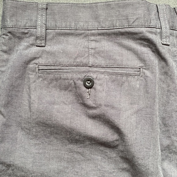 Keneth Coke Reaction Shorts - Picture 7 of 10